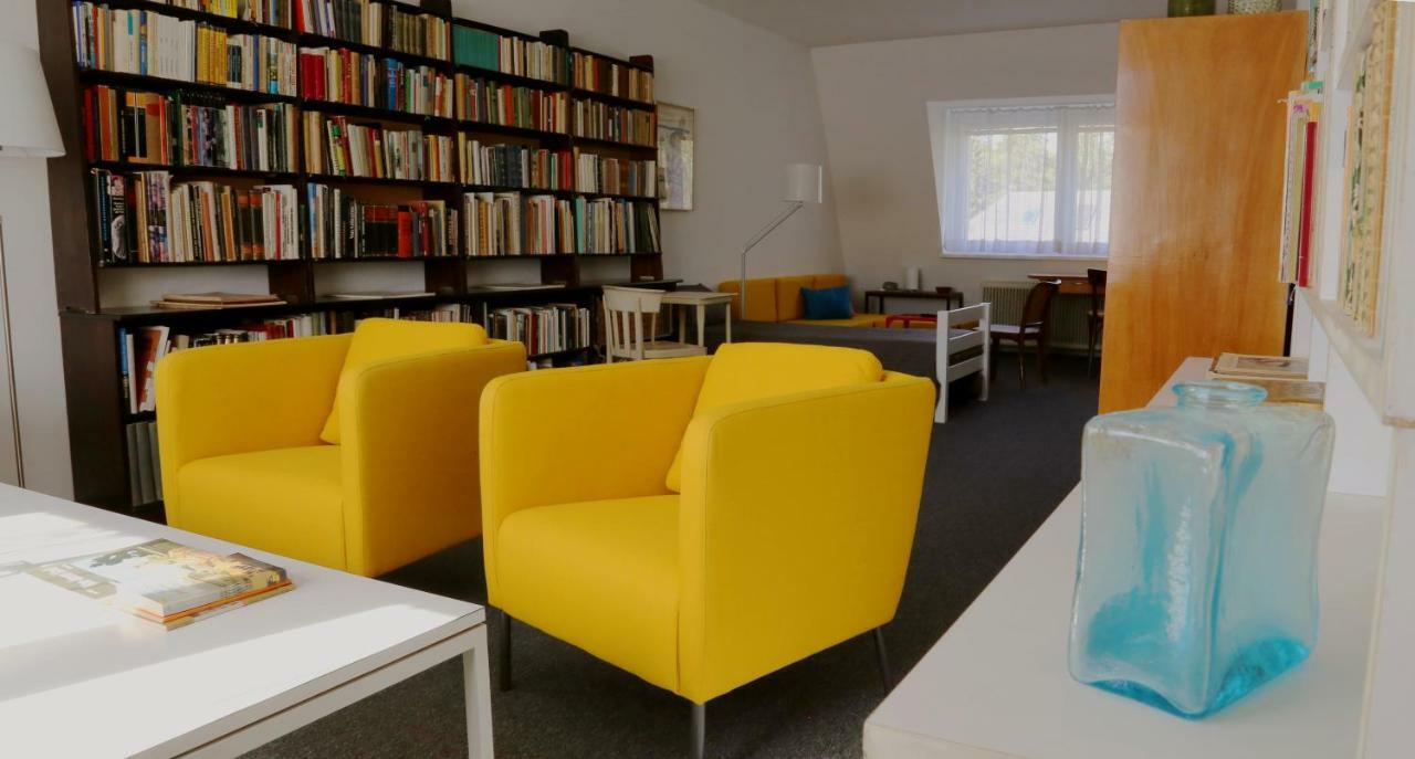 דירות וינה Gem Of Midcentury Design מראה חיצוני תמונה